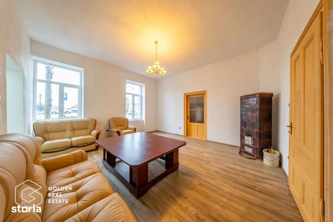 Casa cu 3 camere, Lipova, comision 0% - Imagine principală: 3/17