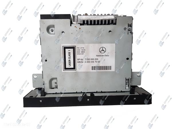 RADIO CD MERCEDES ACTROS MP4 A0004467562 - 2