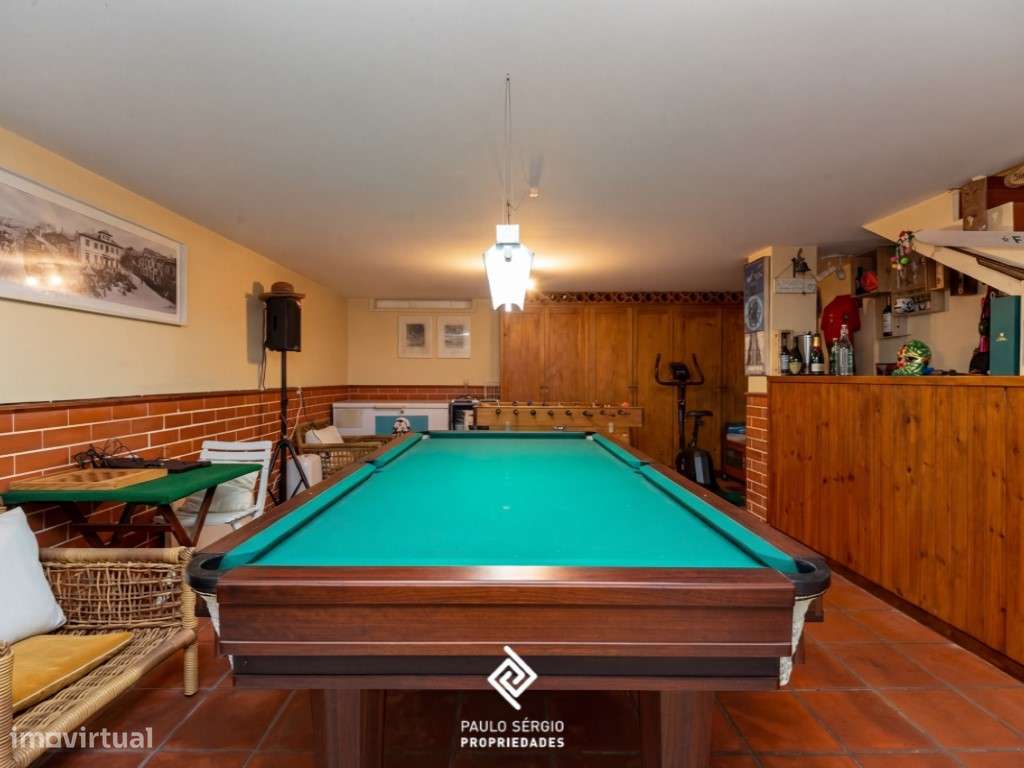 Espetacular moradia T3 de 4 frentes e belíssima área exterior a 5 m...-15