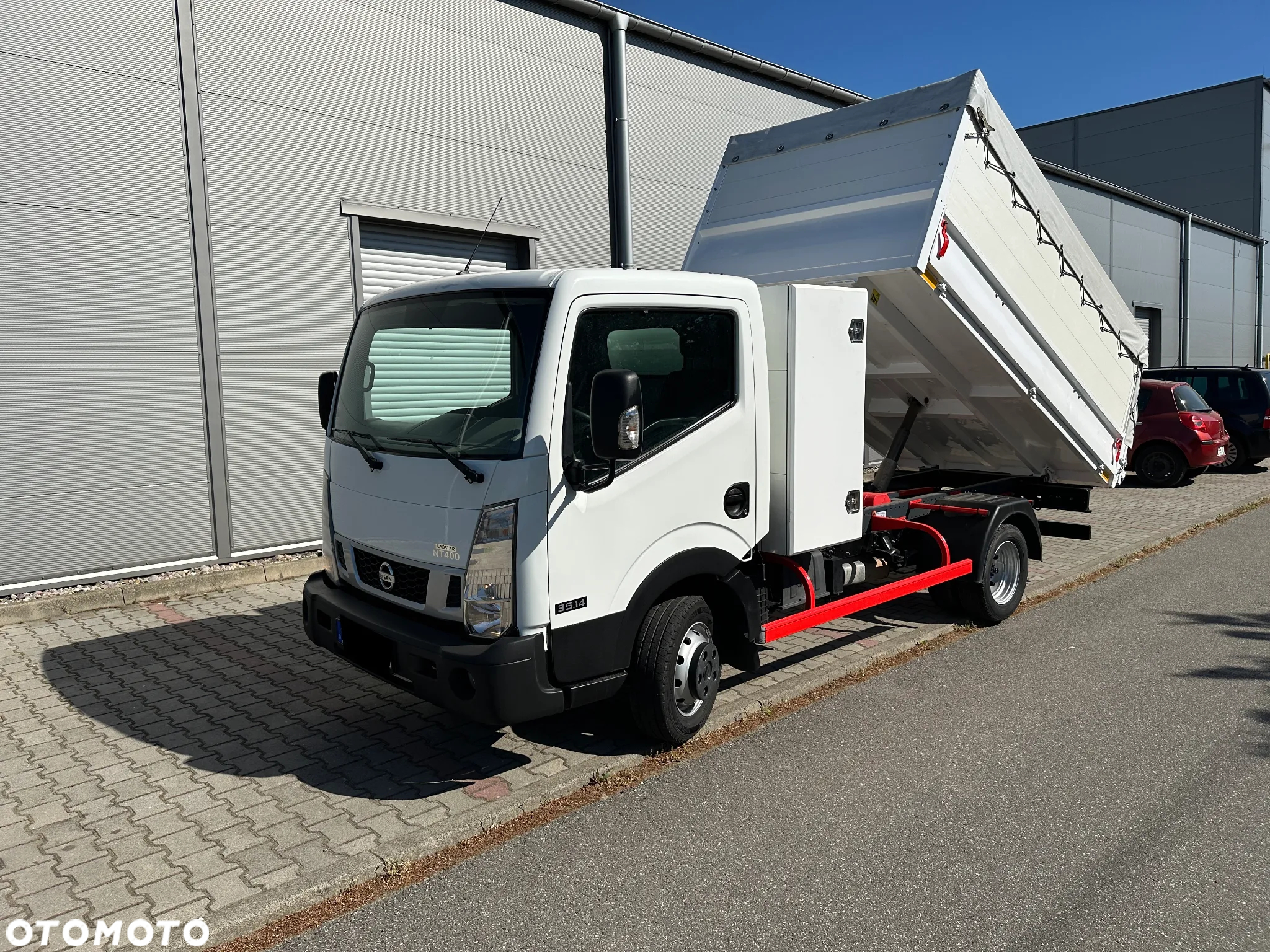 Nissan CABSTAR NT400 35.14 2.5 dCI Kipper Wywrotka Pod HDS Do ZIELENI - 24