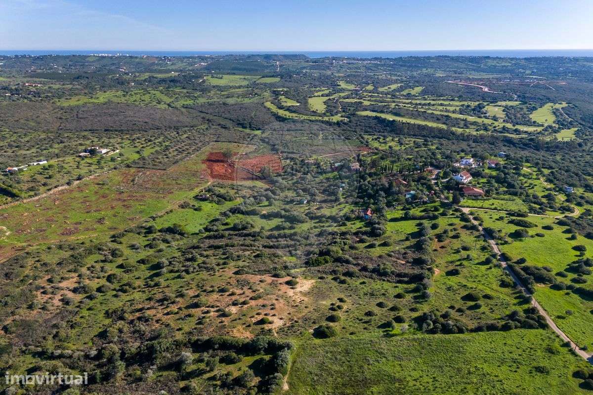 Moradia T0 para venda - Grande imagem: 3/17