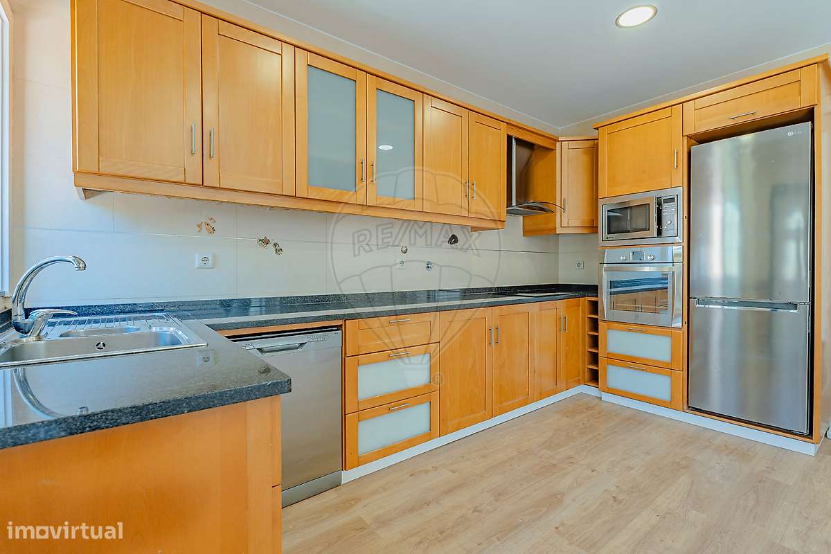 Moradia T2 para venda-15