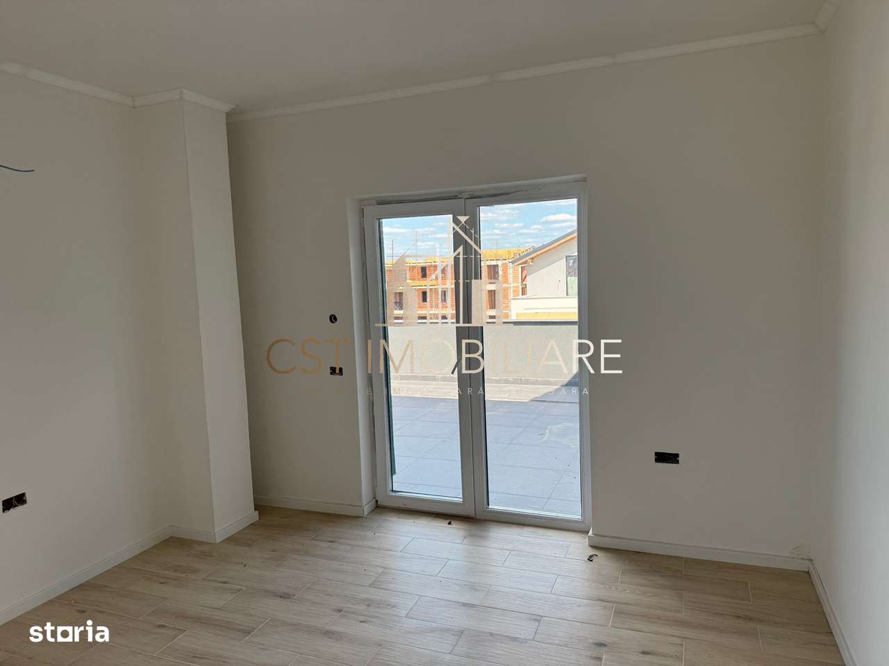 Apartament cu 4 camere / Terasa 30 mp - Imagine principală: 2/9