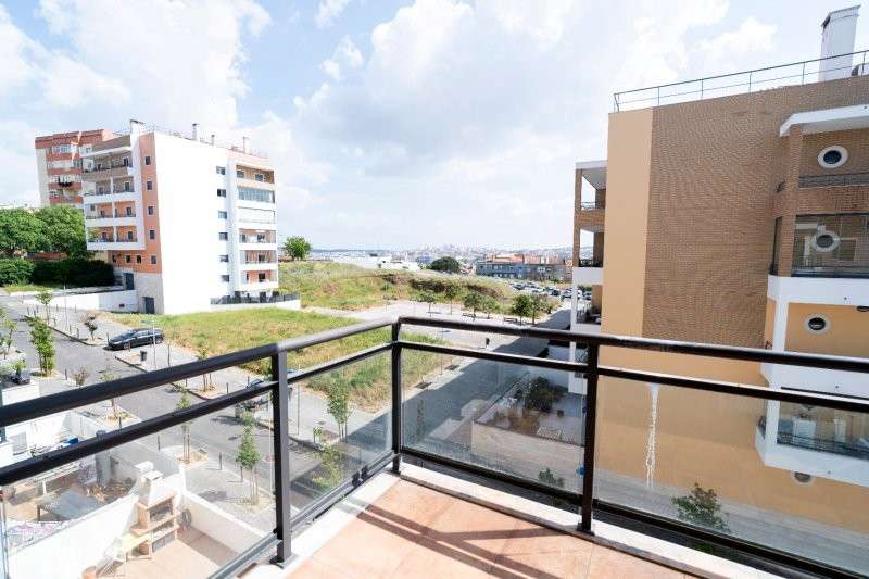 T3 Urb. Vila Chã - Amadora-30