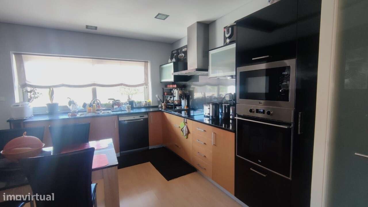 Moradia em Banda Sanguedo - Grande imagem: 5/33