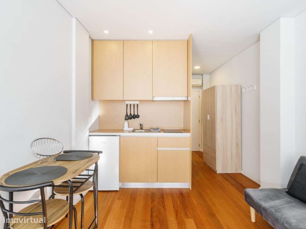 Edifício de rendimento no centro histórico de Braga - Rua de Santo ...-39