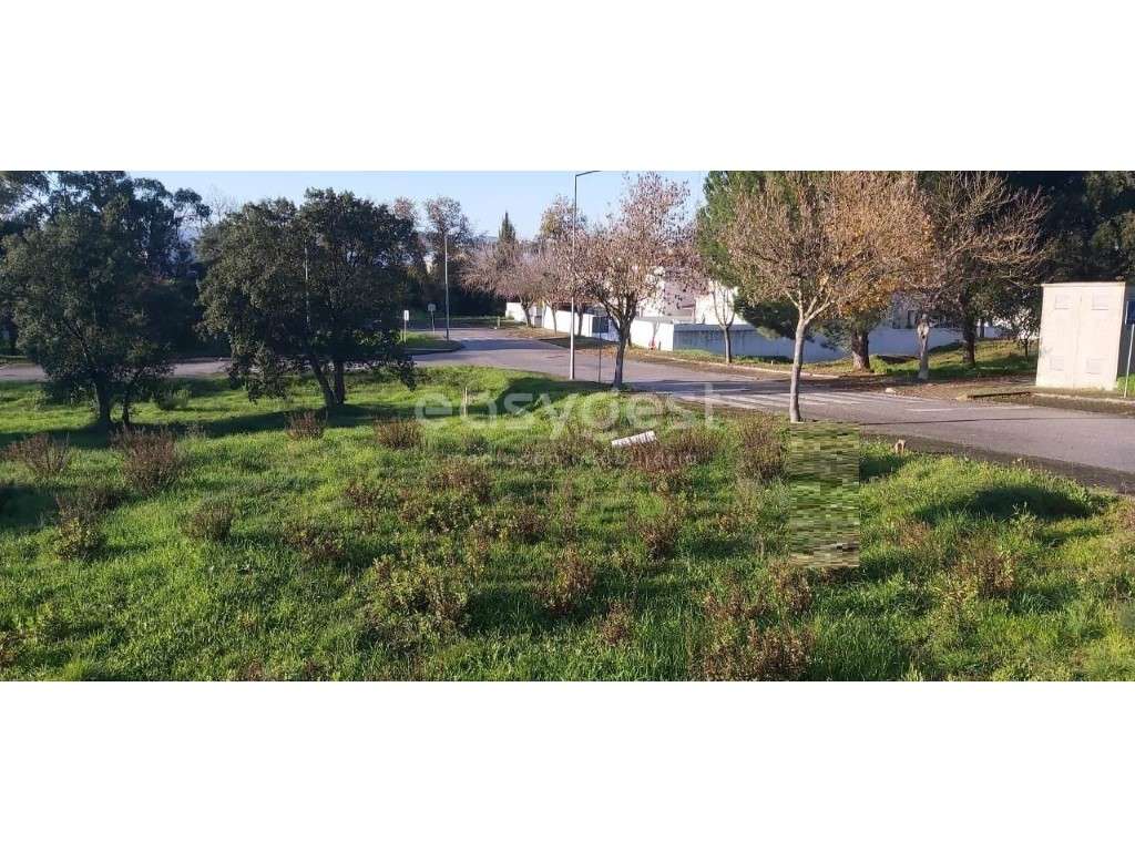 Lote de terreno na Urbanização Casal Vidigal próximo do Entroncamento - Grande imagem: 3/8
