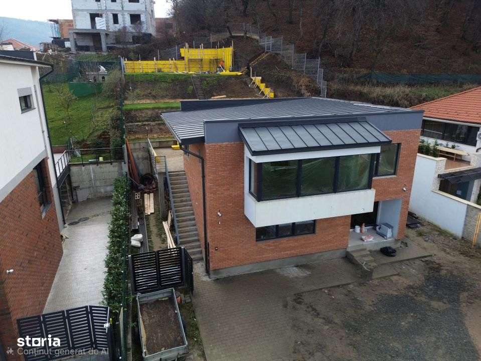 Casa individuala, 230mp utili, 5 dormitoare, 750mp teren, zona Vivo - Imagine principală: 4/7