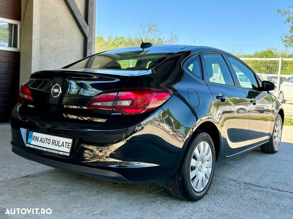Opel Astra 1.6 TWINPORT ECOTEC Active Aut. - 11