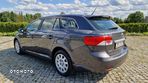 Toyota Avensis 1.8 Premium MS - 6