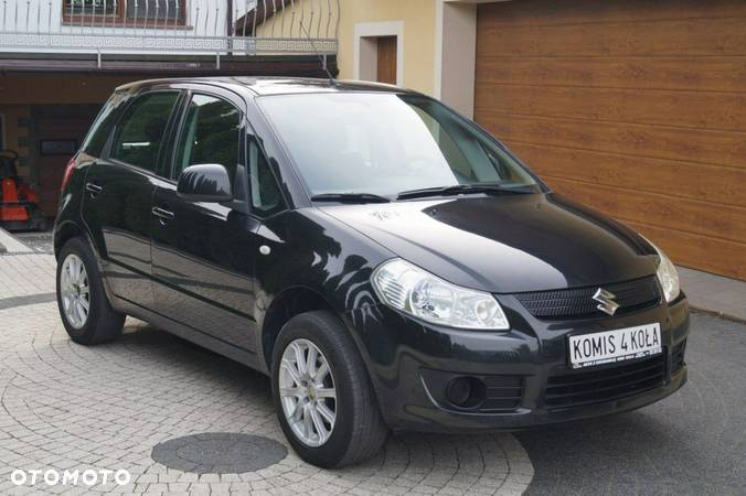 Suzuki SX4 - 8