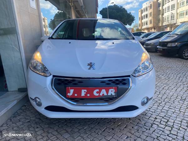 Peugeot 208 1.4 e-HDi Access 2-Tronic - 13