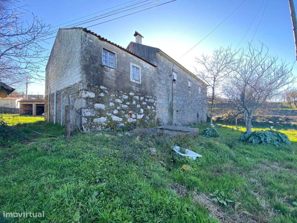 Casa Antiga em pedra para restauro. - Grande imagem: 5/21