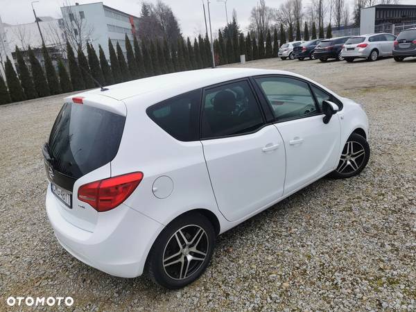 Opel Meriva - 10