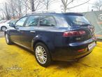 Alfa Romeo 159 Sportwagon 1.9 JTDM 16V DPF Q-Tronic Elegante - 4