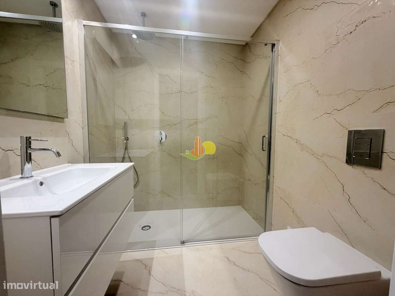 T2 Novo - Condomínio com piscina-22