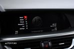Alfa Romeo Stelvio 2.0 Turbo 16V AT8-Q4 Business - 21
