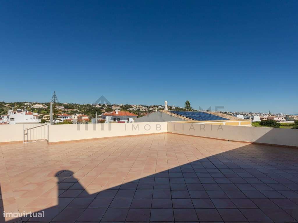 Espaçoso apartamento T1 no Popular Resort-7