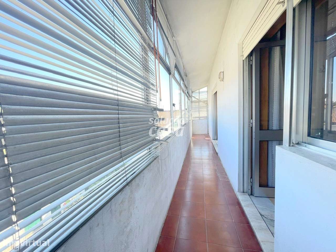 Apartamento T3 com Lugar de Garagem, localizado a 650 metros da Estaçã-10