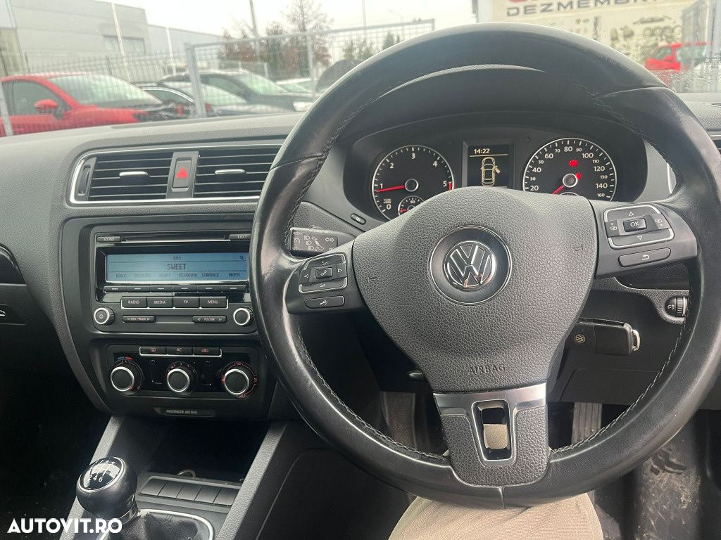 Capota portbagaj spate Volkswagen Jetta 2011 SEDAN 2.0 TDI - 6