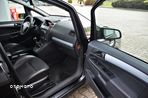 Opel Zafira 2.0 T Sport - 21