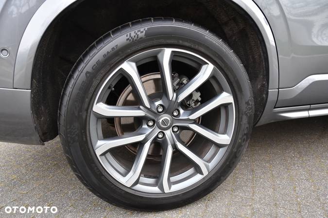 Volvo XC 90 T6 AWD Momentum 7os - 14