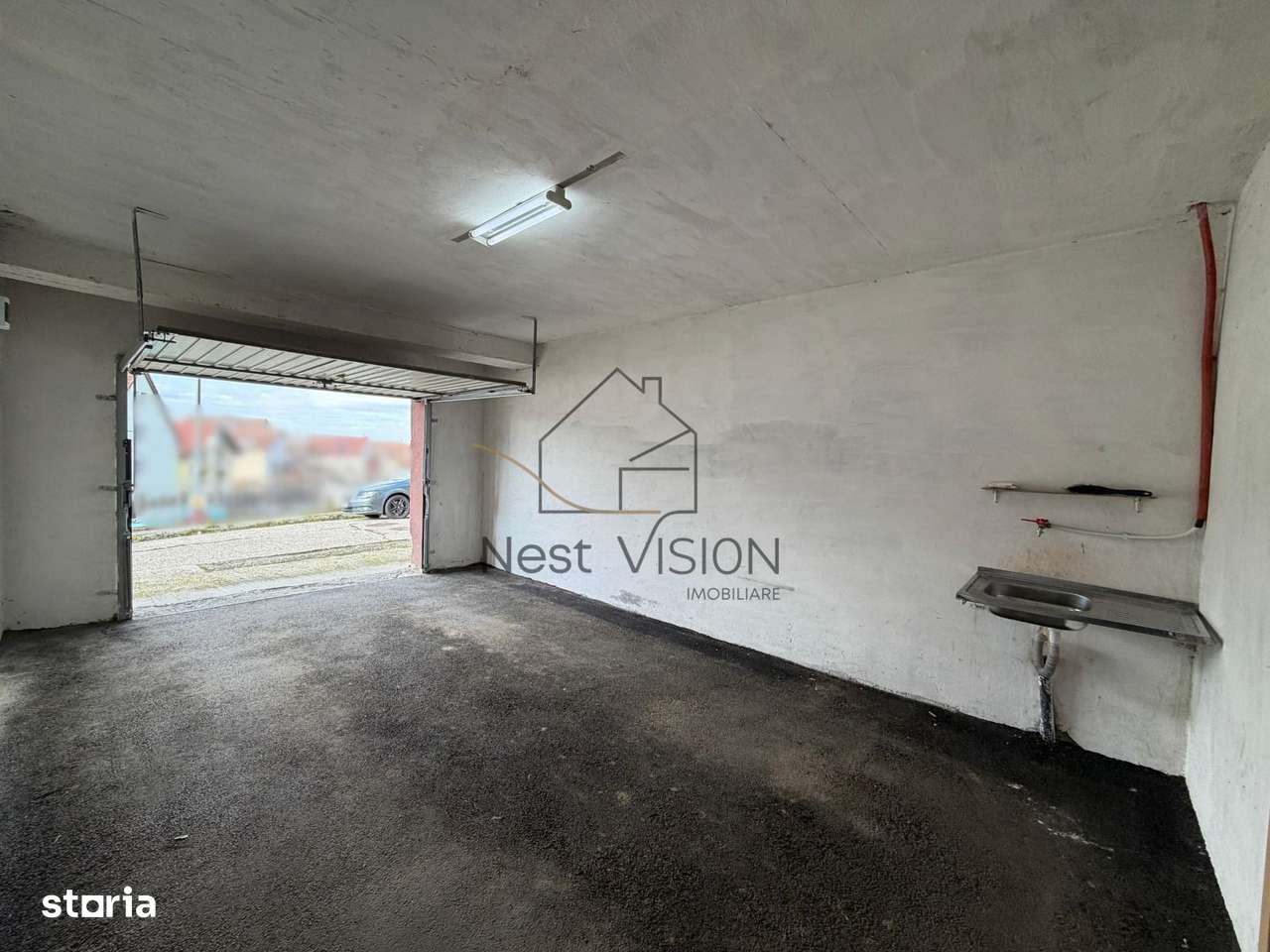 Apartament spațios cu 4 camere cu garaj - zona Ștrand-16