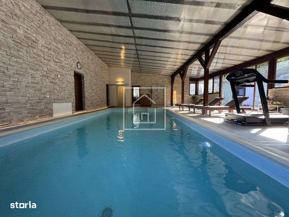 Vila exclusivista cu piscina interioara si 4362 mp curte in Sibiel - Imagine principală: 5/19