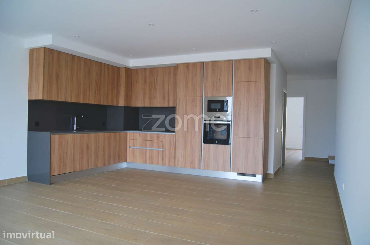 Apartamentos a 50 metros da Praia | T1+1 a T3-7