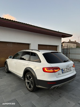 Audi A4 Allroad 2.0 TDI Quattro - 4