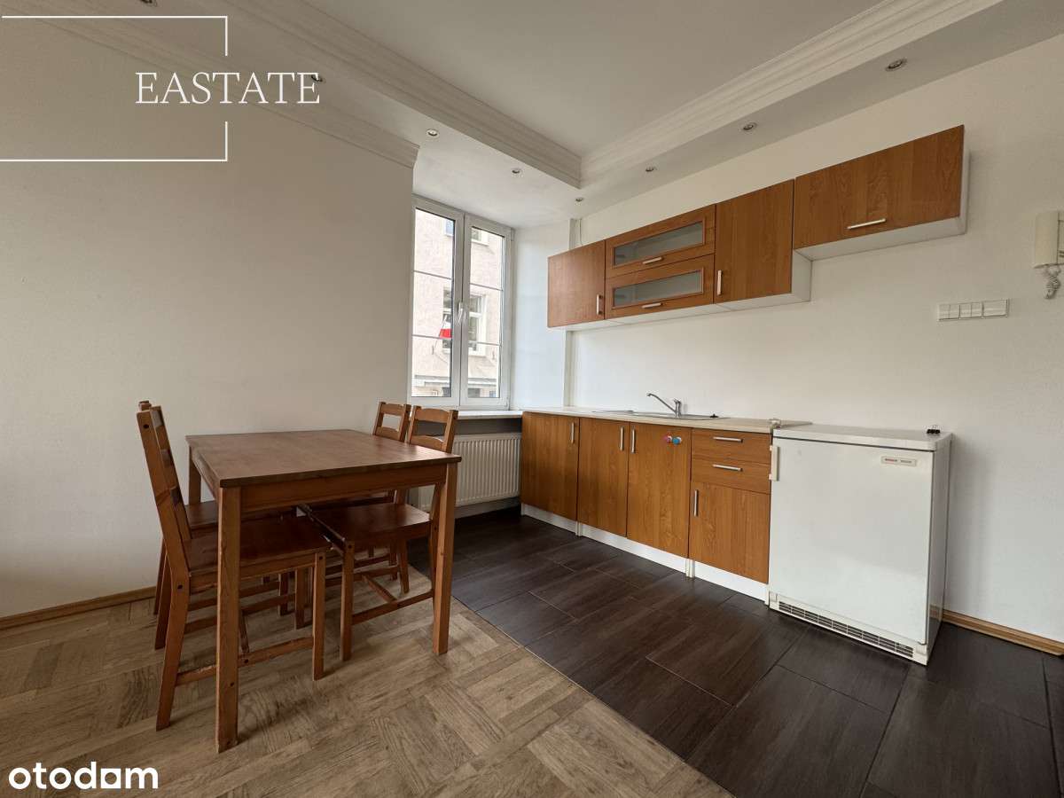 Mieszkanie w kamienicy – biuro, gabinet, Ochota - Pełny obrazek: 5/10