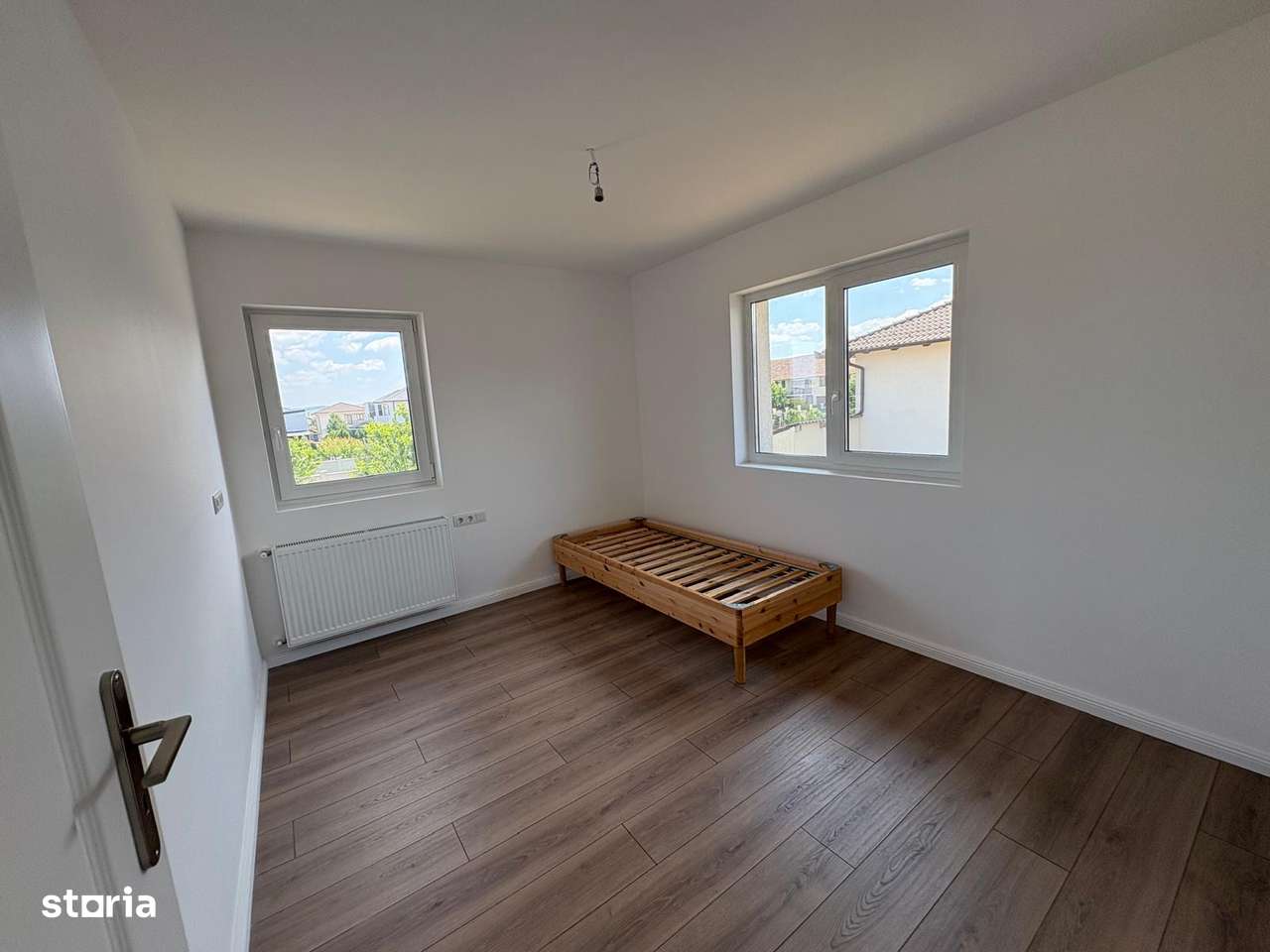 Casa NOUA in Cetate-5