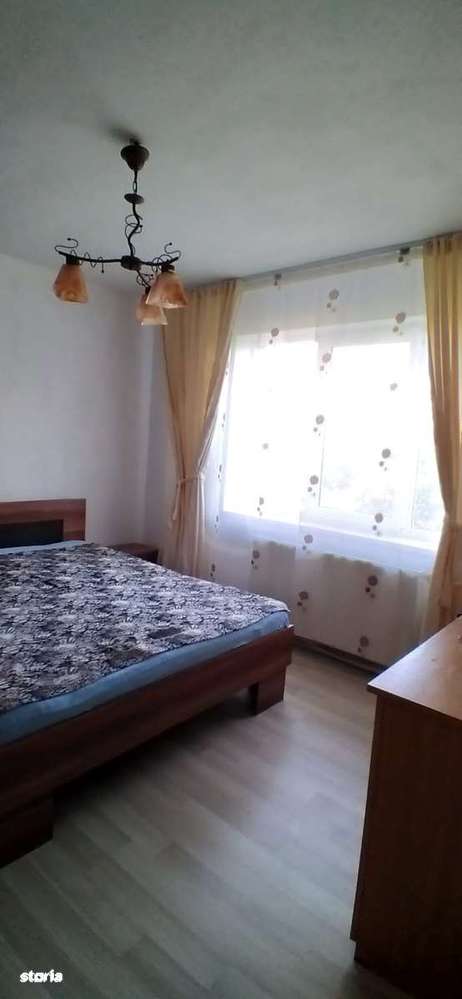 Decomandat, renovat, Str. Amaradia-zona Penny-0