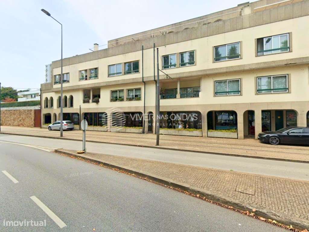 Garagem Box para Arrendamento na Foz do Douro - 45 m² | 2 Viaturas - Grande imagem: 3/14