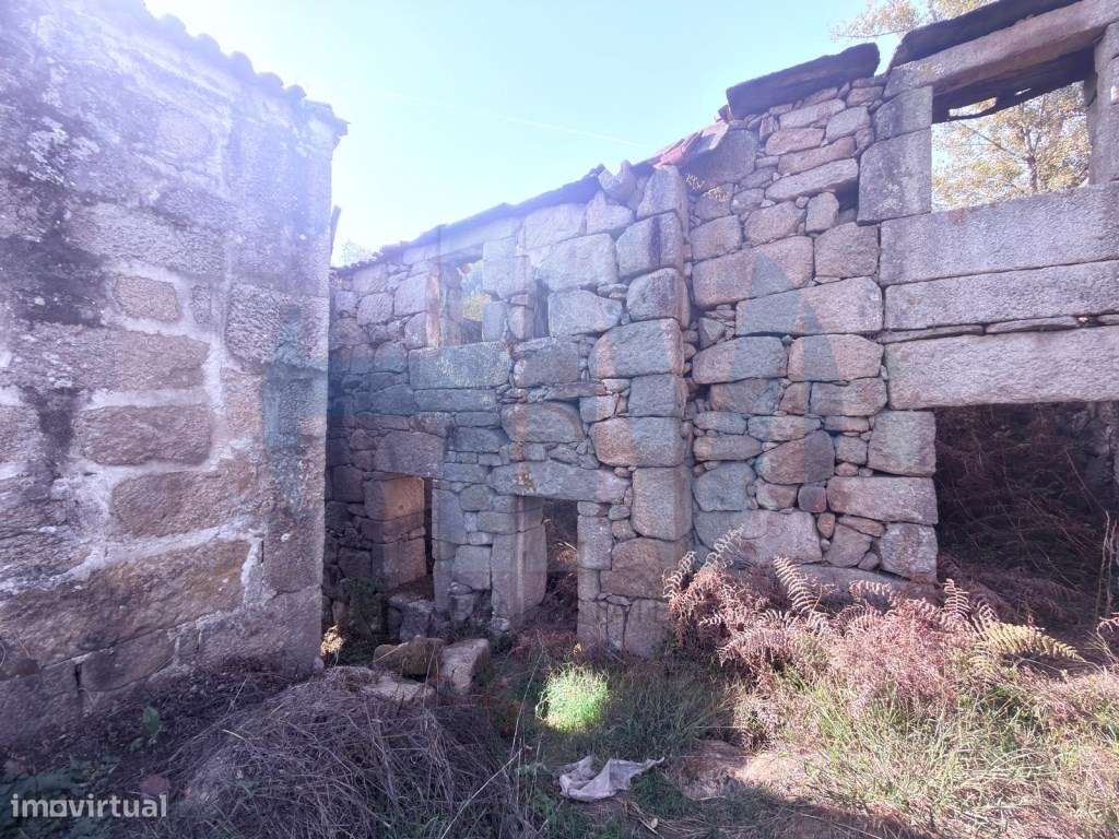 Quinta Histórica com Vista Deslumbrante sobre o Rio Tâmega-7