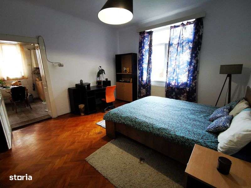 Inchiriez Camera 26 mp la Casa Coleg locuinta decom/ curte pet Marasti - Imagine principală: 5/8