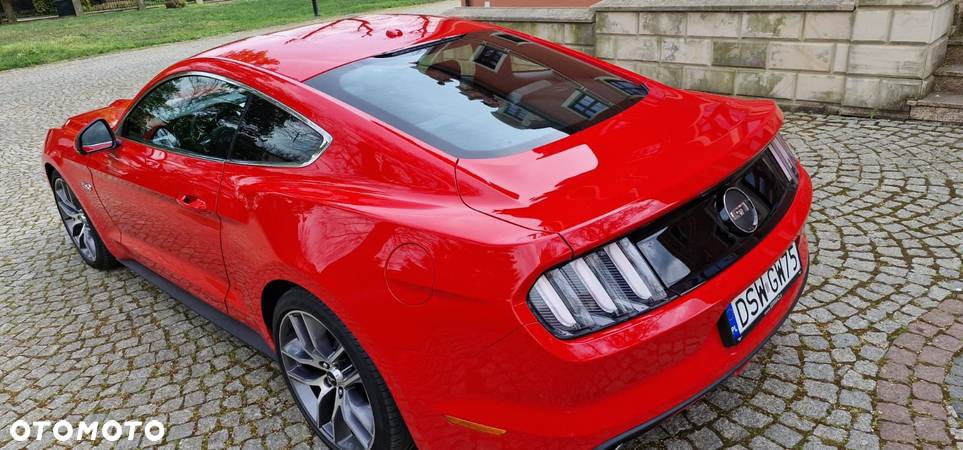 Ford Mustang 5.0 V8 GT - 13