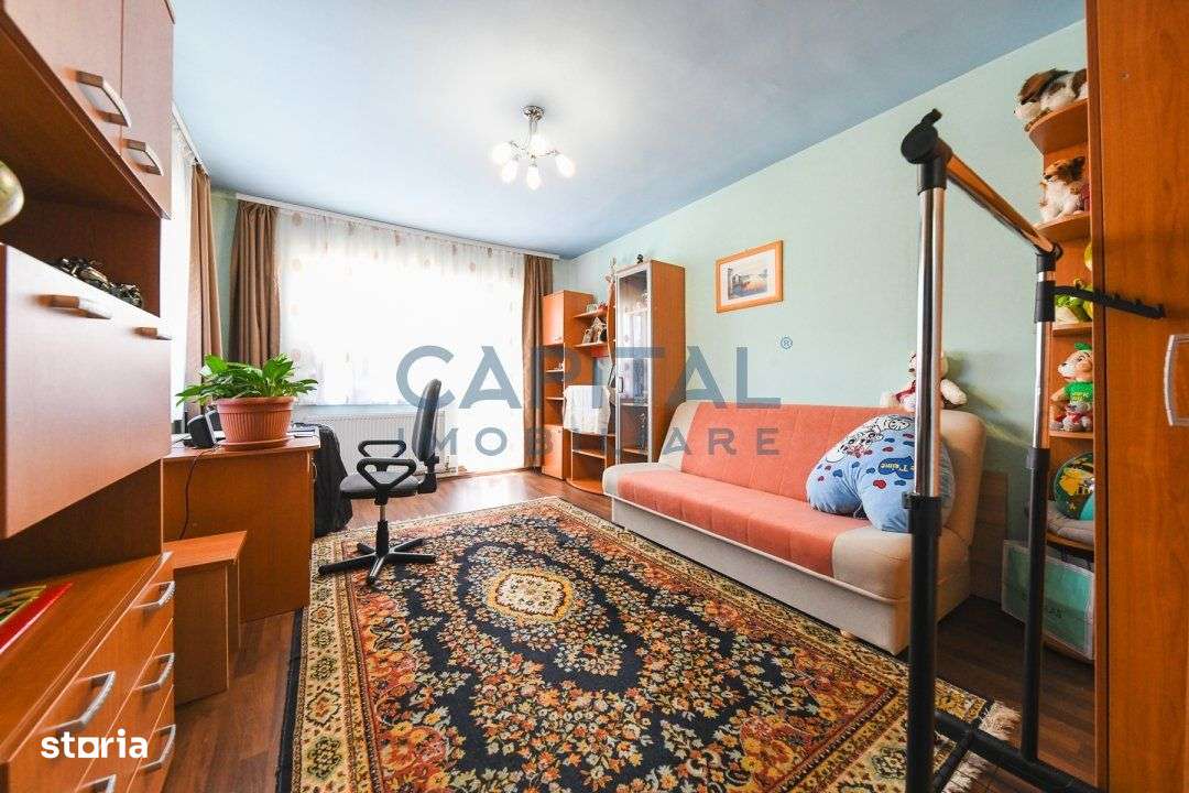 Casa 9 camere, teren 560mp, garaj, comision 0 - Imagine principală: 3/14