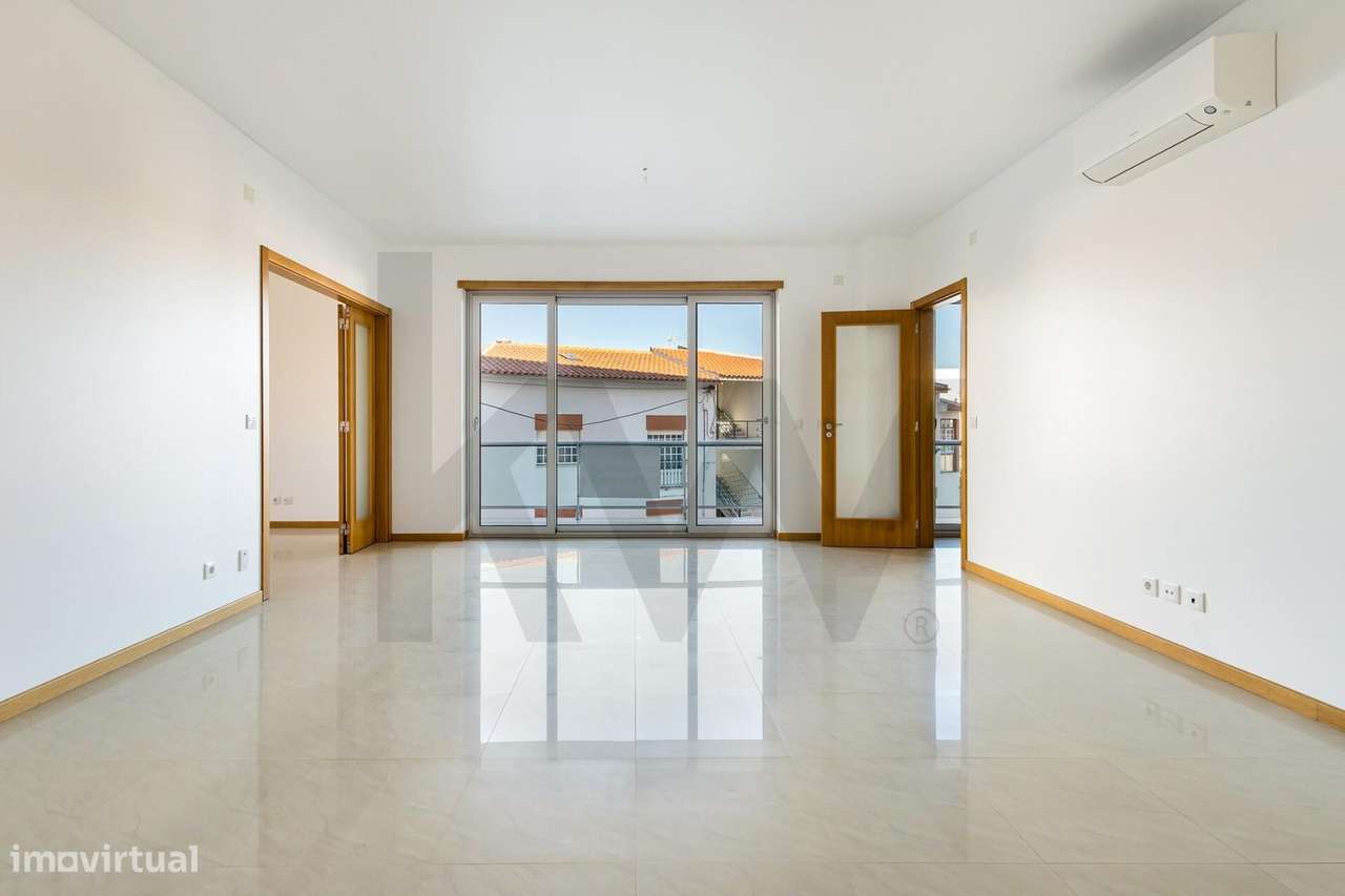 Apartamento T2+1 com Terraço Privativo de 66 m2 - Grande imagem: 4/15