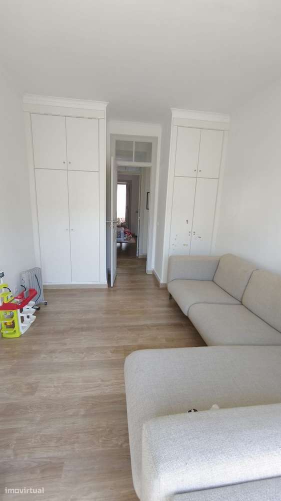Andar de Moradia T4+1 - Centro - Santarém-9