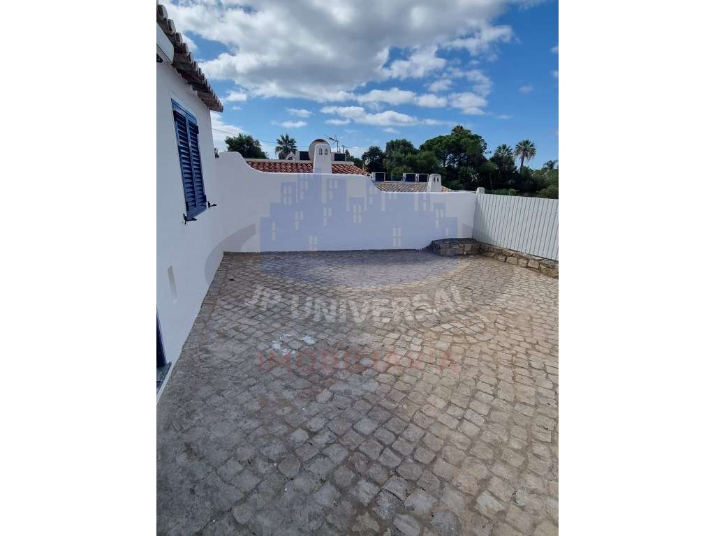 Vende se Apartamento T2 Albufeira-29