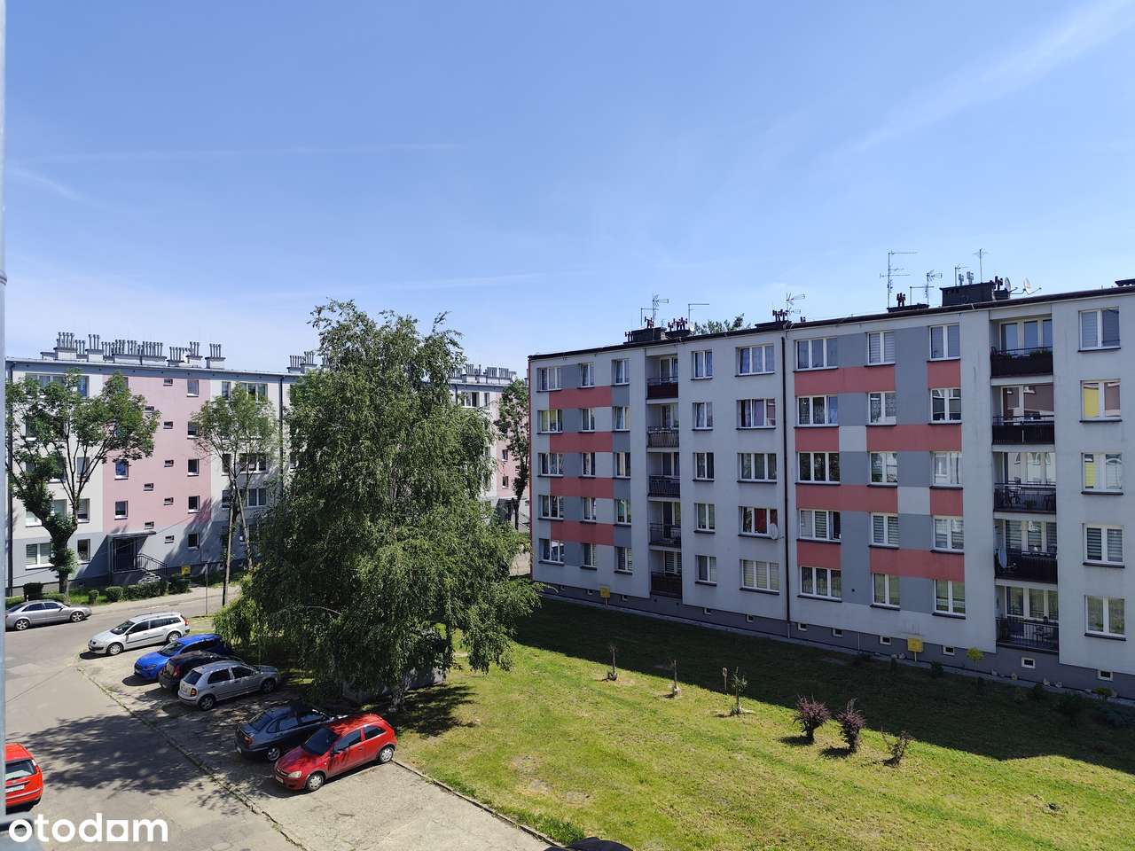 Po remoncie: 48,18 m2, 2 pokoje, miejskie, 3 piętro BEZ PROWIZJI-1