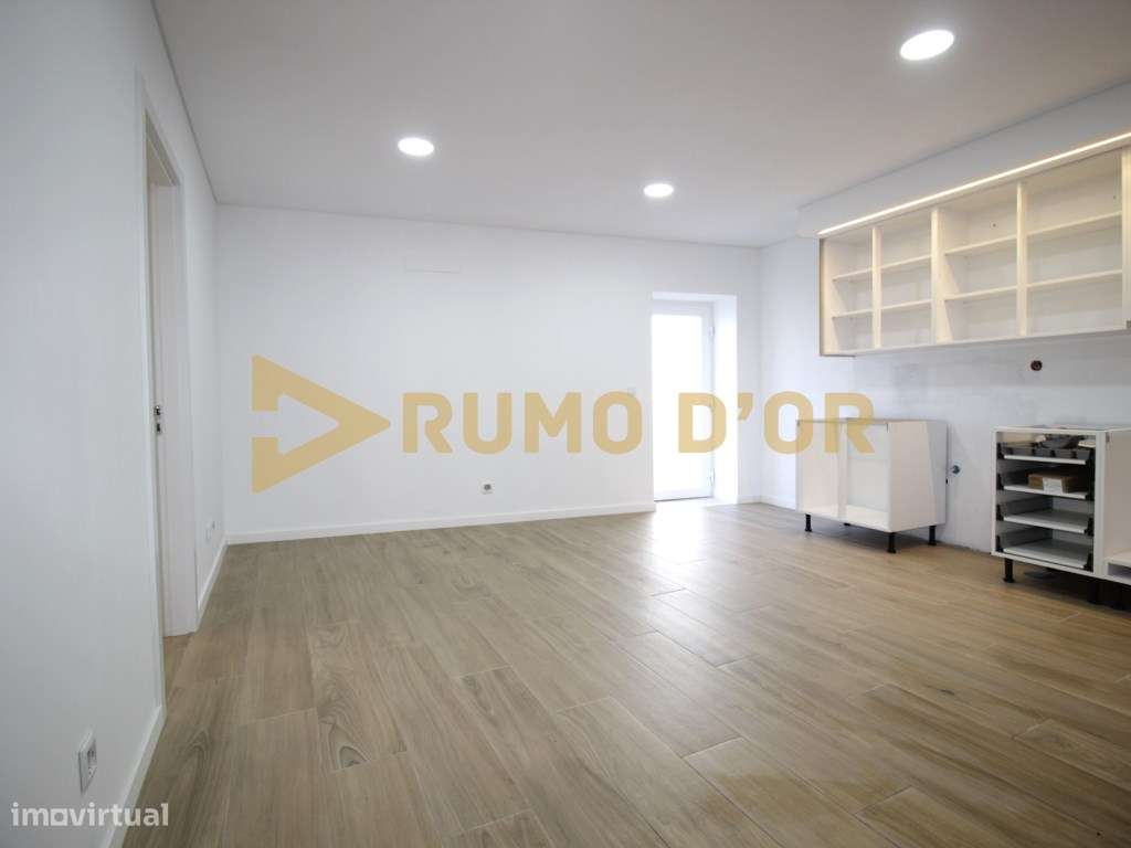 Moradia T3 com Suite e Terraço de 110m2 - Grande imagem: 4/18