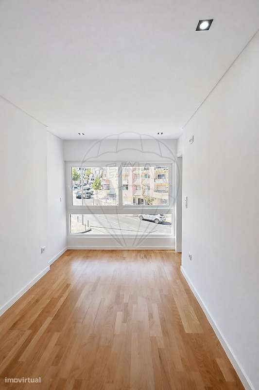 Apartamento T2 para arrendamento - Grande imagem: 4/13