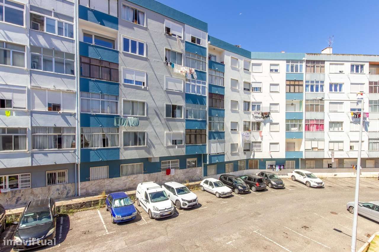 Apartamento T2, Casal de São Brás, Amadora - Uma casa para viver e cri-14