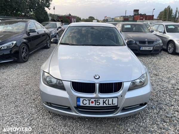 BMW Seria 3 320d DPF Aut. Edition Fleet Sport - 10