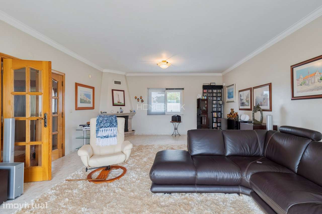 Moradia c/ 354 m² | Lote 1130 m² | Piscina e Jardim em Brejos do Assa-13