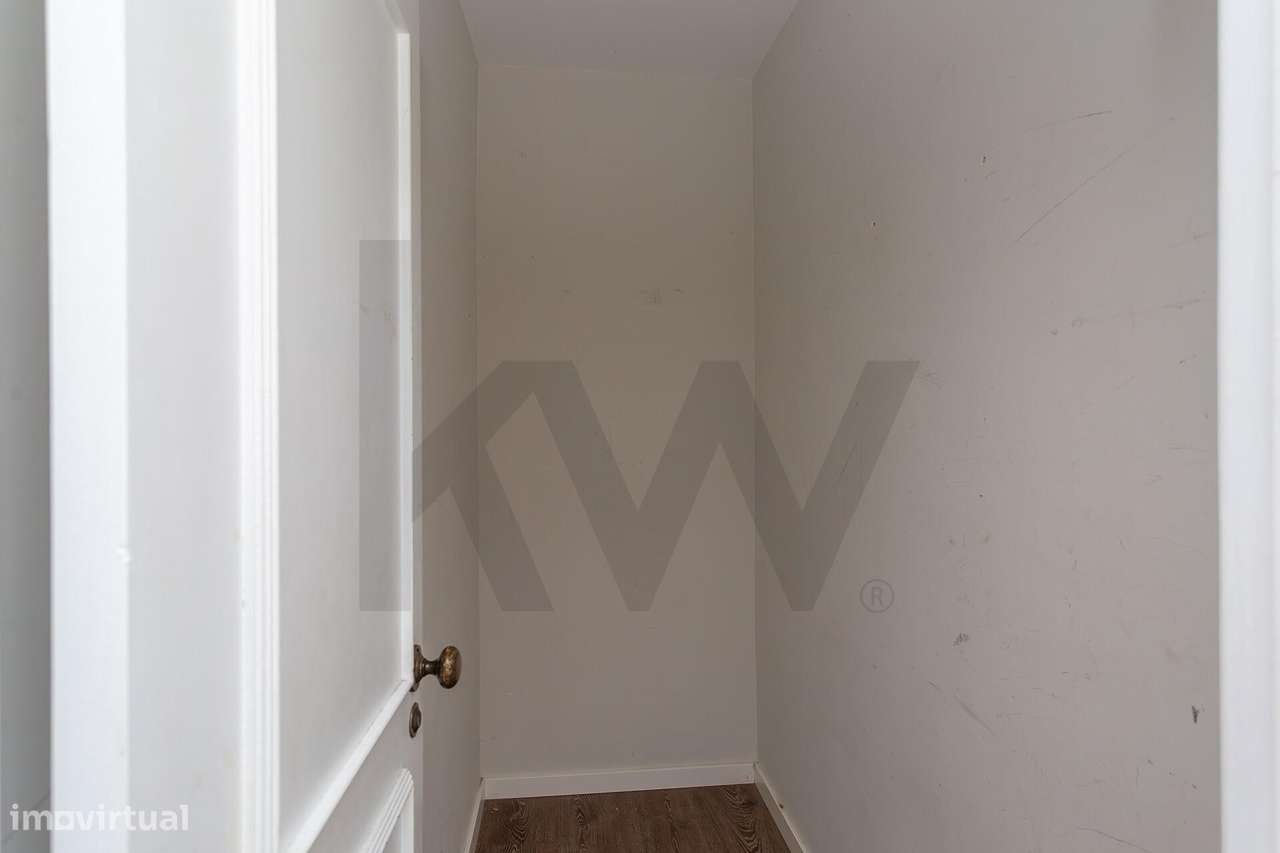 Andar de Moradia T2-8