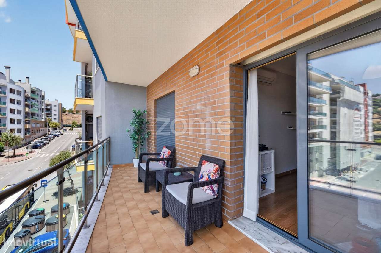 Apartamento T3 na Urbanização do Jardim da Amoreira - Ramada-21