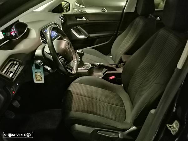 Peugeot 308 1.5 BlueHDi Style - 13